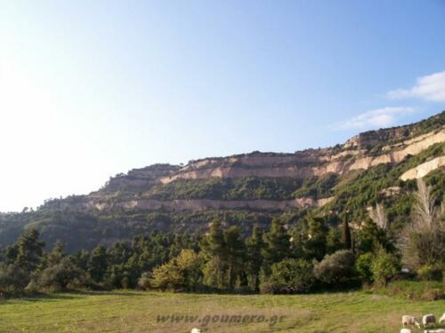 Η θέα απο την Αρδενίτσα. 