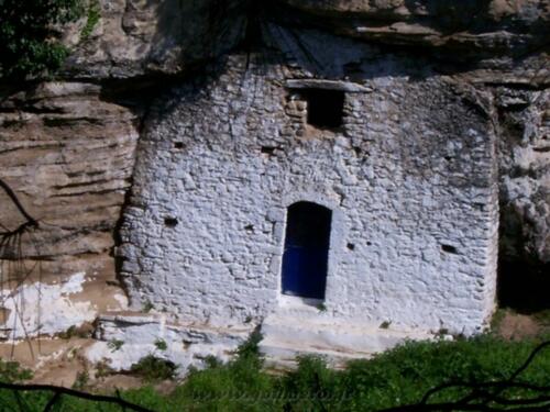 Η παναγία η σπηλιώτισσα